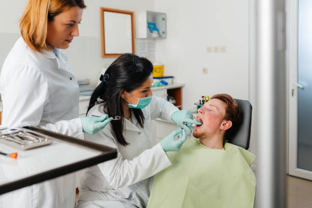 Best Emergency Root Canal Treatment in Simpsonville, KY